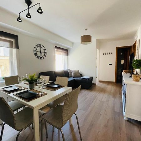 Estilosa Vivienda En El Centro Vigo Luaran gambar